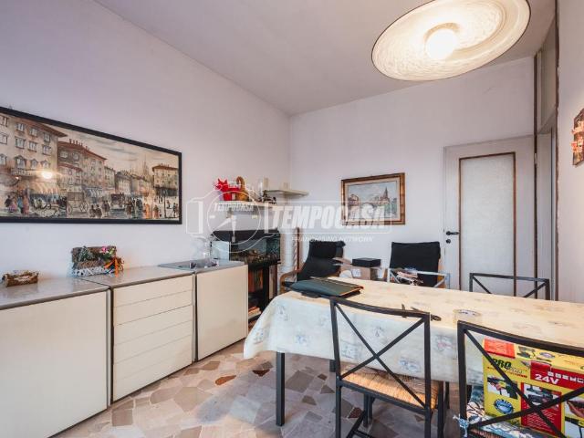 Appartamento in vendita a Quartiere Marchesina, Trezzano Sul Naviglio