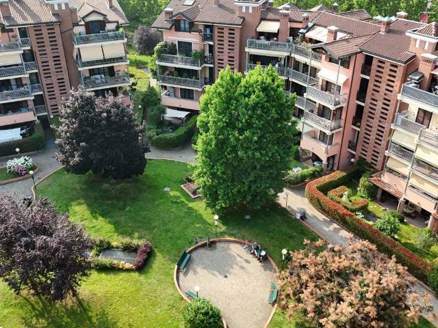 Appartamento in vendita a Quartiere Morona, Trezzano Sul Naviglio