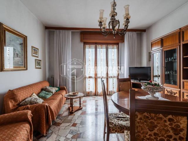 Appartamento in vendita a Trezzano Sul Naviglio, Lombardia