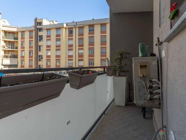Appartamento in vendita a Trezzano Sul Naviglio, Lombardia