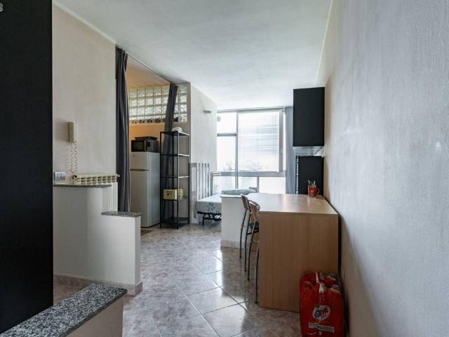 Appartamento in vendita a Trezzano Sul Naviglio, Lombardia