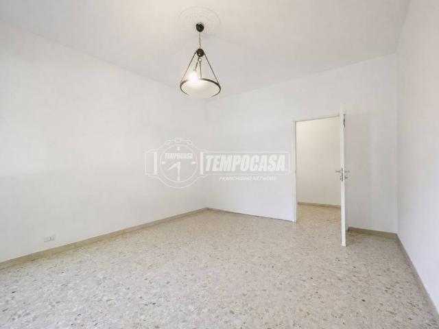 Appartamento in vendita a Loirano, Trezzano Sul Naviglio