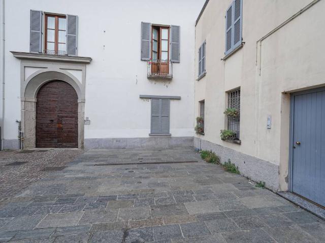 Appartamento in vendita a Trezzo sull'Adda