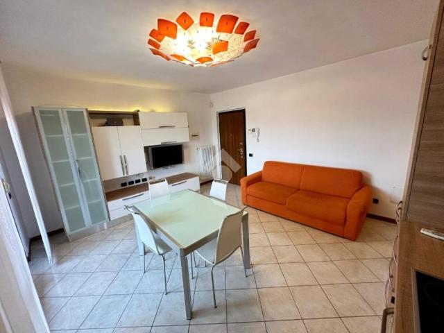 Appartamento in vendita a Tribiano, Lombardia