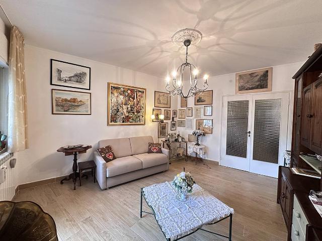 Appartamento in vendita a Roiano-Gretta-Barcola-Cologna-Scorcola, Villa Opicina