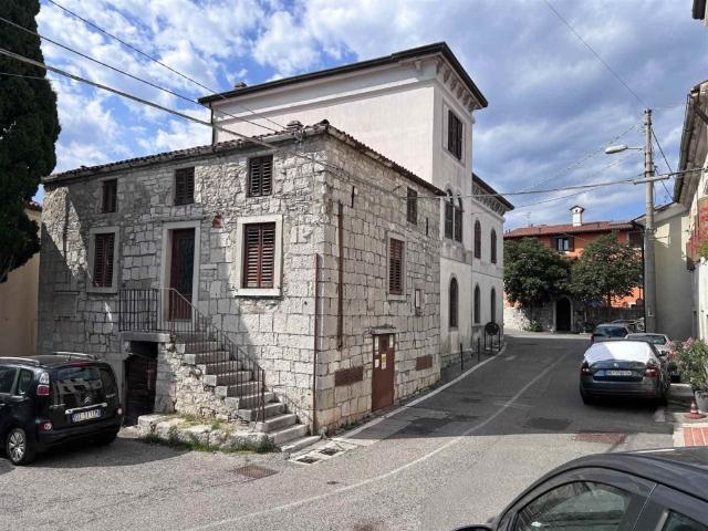 Appartamento in vendita a Aurisina Santa Croce / Nabrežina Križ, Aurisina