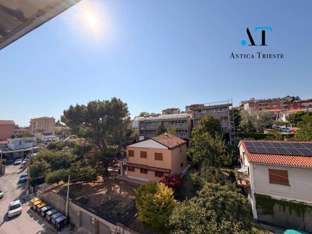 Appartamento in vendita a Servola-Chiarbola-Valmaura-Borgo San Sergio, Villa Opicina