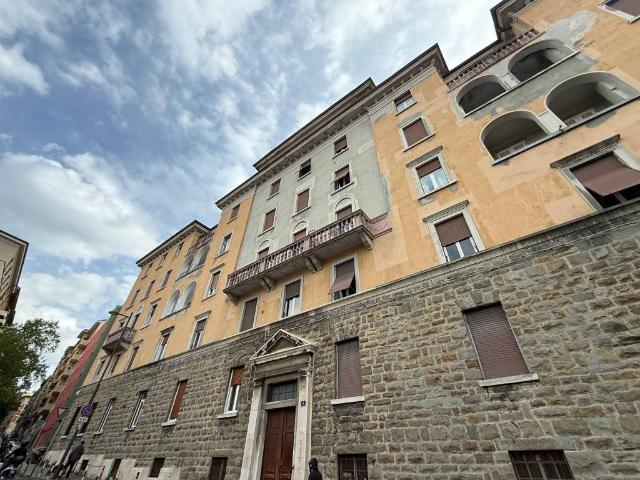 Appartamento in vendita a Barriera Vecchia-San Giacomo, Villa Opicina