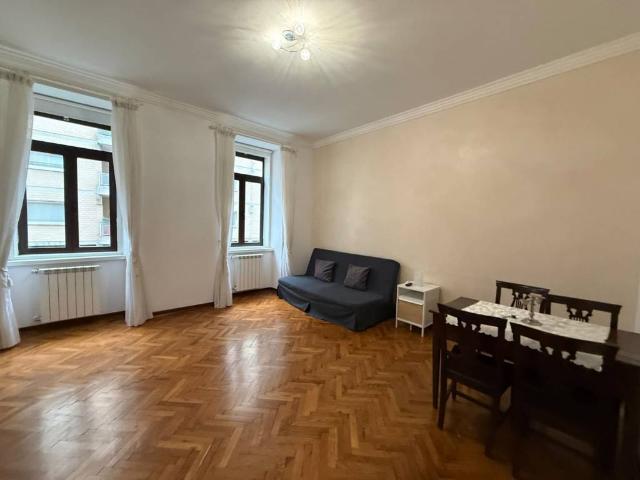 Appartamento in vendita a Barriera Vecchia, Trieste
