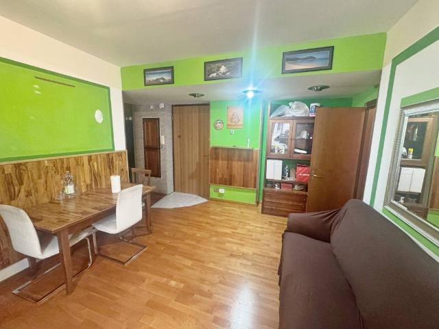 Appartamento in vendita a Barriera Vecchia, Trieste