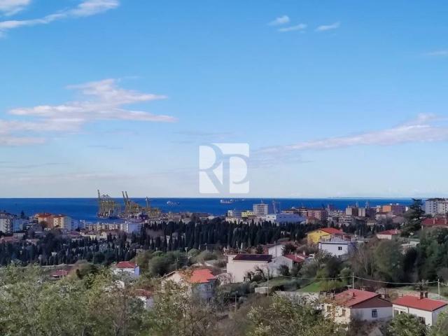 Appartamento in vendita a Servola-Chiarbola-Valmaura-Borgo San Sergio, Villa Opicina