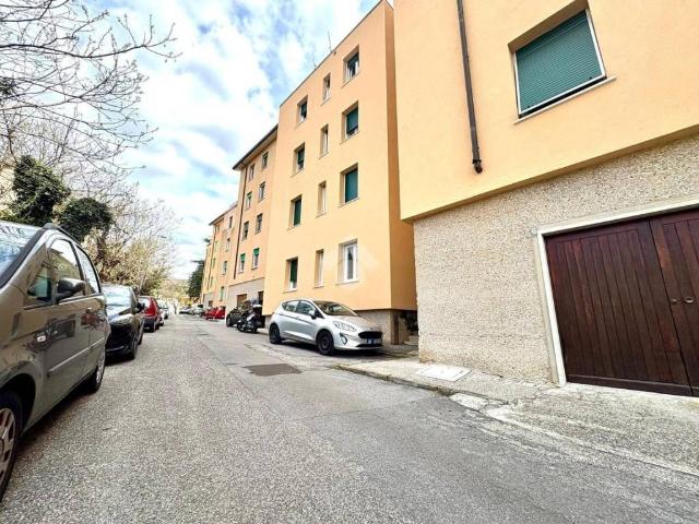 Appartamento in vendita a Servola-Chiarbola-Valmaura-Borgo San Sergio, Villa Opicina