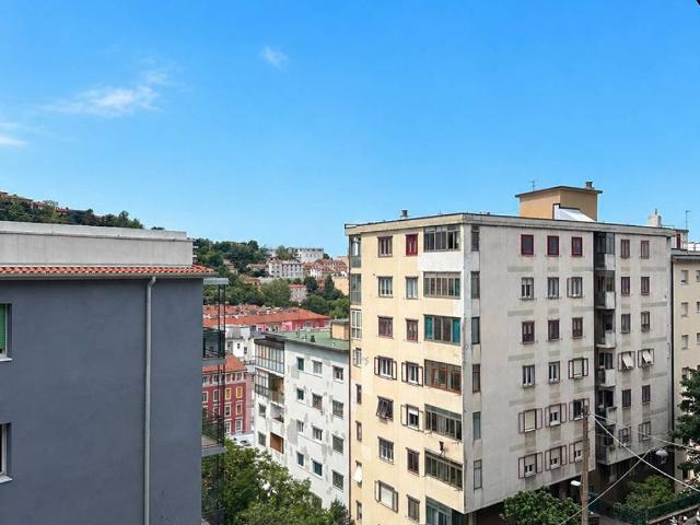 Appartamento in vendita a Roiano-Gretta-Barcola-Cologna-Scorcola, Villa Opicina