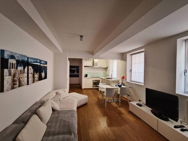 Appartamento in vendita a Città Nuova-Barriera Nuova-San Vito-Città Vecchia, Villa Opicina