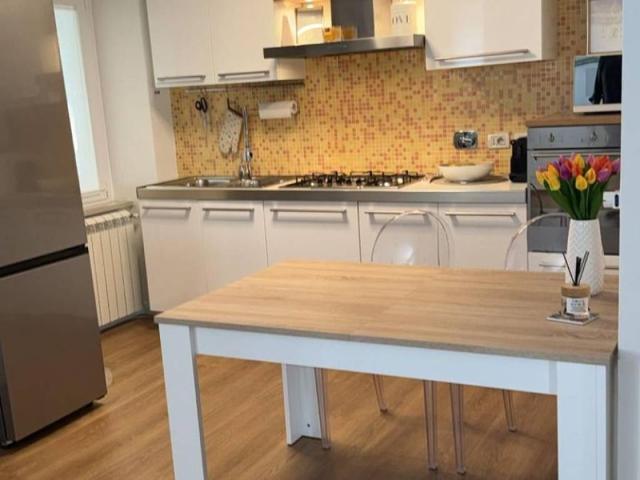 Appartamento in vendita a Città Nuova-Barriera Nuova-San Vito-Città Vecchia, Villa Opicina