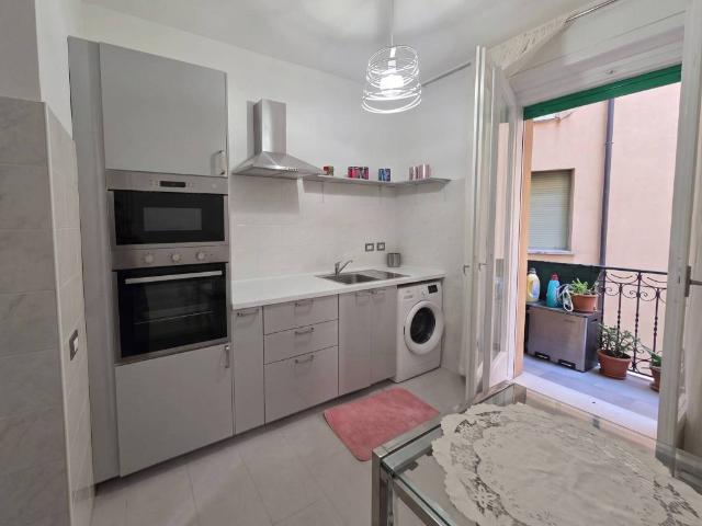 Appartamento in vendita a Barriera Vecchia, Trieste