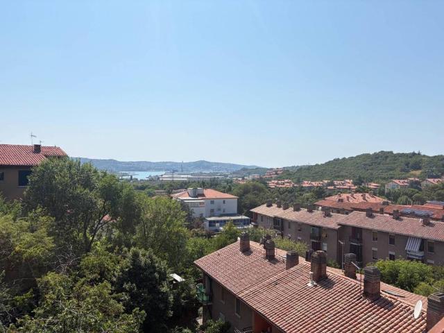 Appartamento in vendita a Servola-Chiarbola-Valmaura-Borgo San Sergio, Villa Opicina