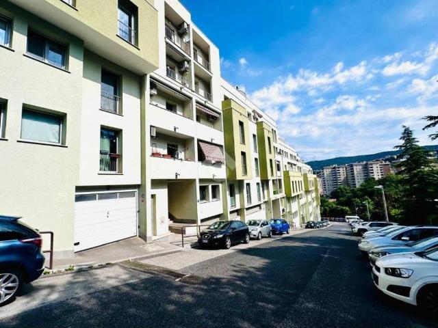 Appartamento in vendita a Barriera Vecchia-San Giacomo, Villa Opicina