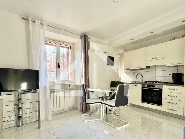 Appartamento in vendita a Barriera Vecchia, Trieste