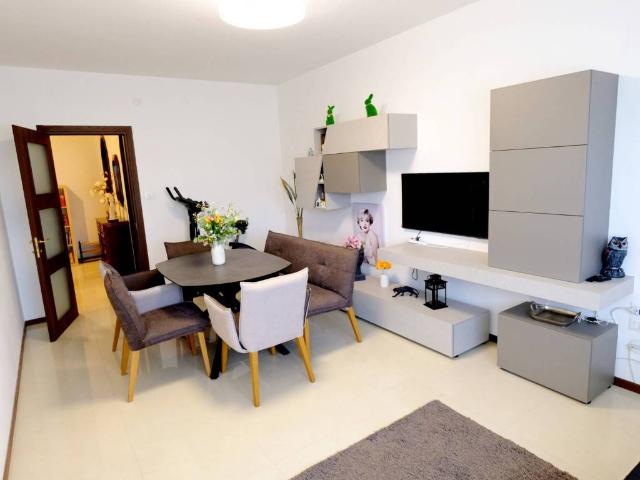 Appartamento in vendita a Servola-Chiarbola-Valmaura-Borgo San Sergio, Villa Opicina