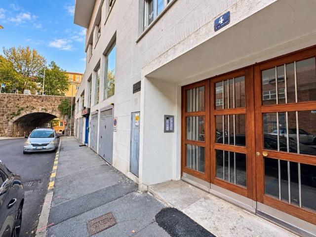 Appartamento in vendita a Roiano / Rojan, Trieste