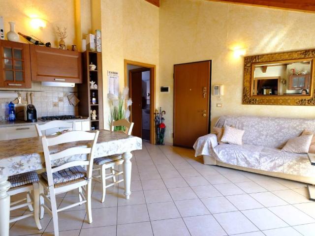 Appartamento in vendita a Servola-Chiarbola-Valmaura-Borgo San Sergio, Villa Opicina
