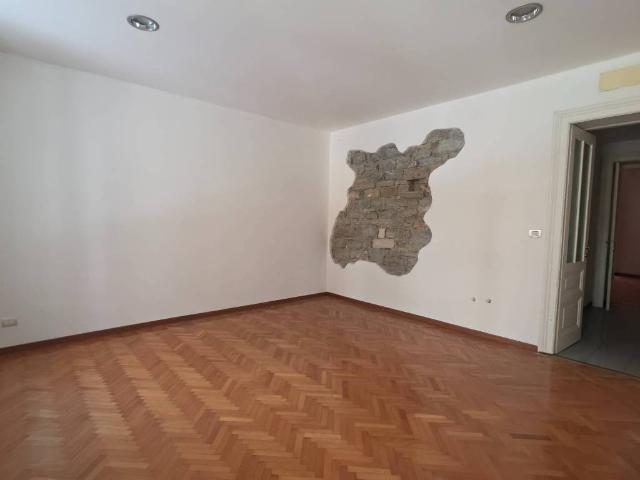 Appartamento in vendita a Barriera Vecchia-San Giacomo, Villa Opicina