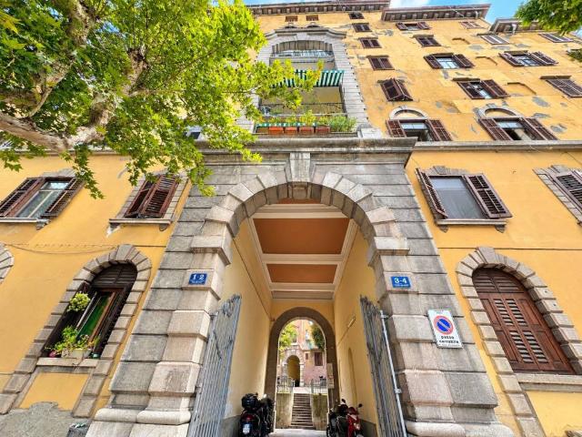 Appartamento in vendita a San Giacomo / Sveti Jakob, Trieste