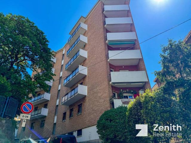 Appartamento in vendita a Roiano-Gretta-Barcola-Cologna-Scorcola, Villa Opicina