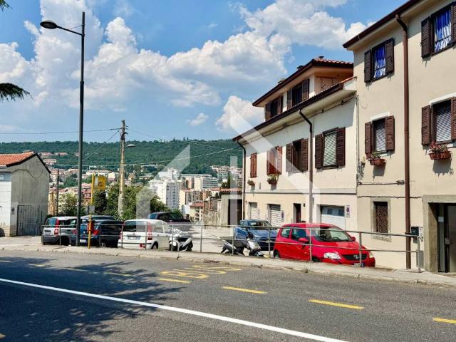 Appartamento in vendita a San Giovanni-Chiadino-Rozzol, Villa Opicina