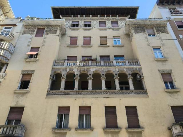 Appartamento in vendita a Città Nuova-Barriera Nuova-San Vito-Città Vecchia, Villa Opicina