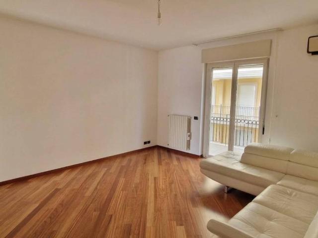 Appartamento in vendita a Puglia, Bari