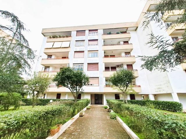 Appartamento in vendita a Puglia, Bari