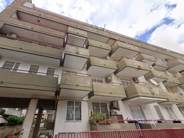 Appartamento in vendita a Puglia, Bari