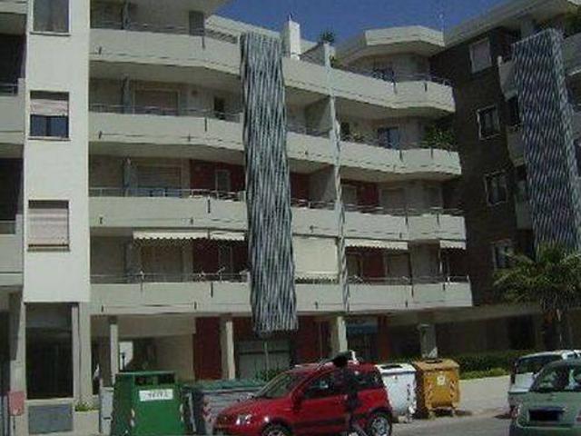 Appartamento in vendita a Puglia, Bari