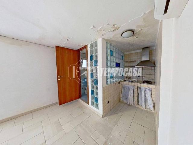Appartamento in vendita a Puglia, Bari