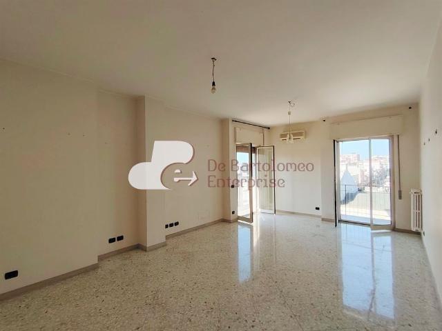 Appartamento in vendita a Puglia, Bari