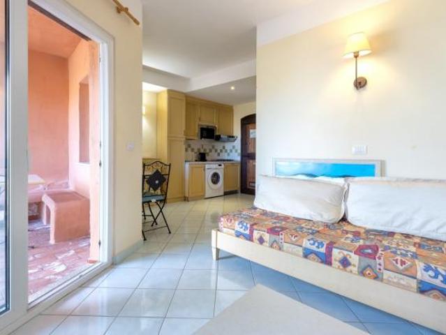 Appartamento in vendita a Cala Di Volpe, Sardigna/Sardegna