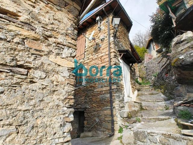 Appartamento in vendita a Triora, Liguria