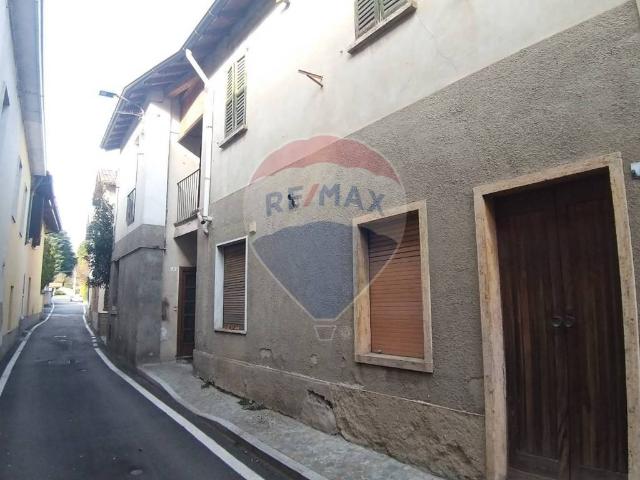 Appartamento in vendita a Ponte, Triuggio