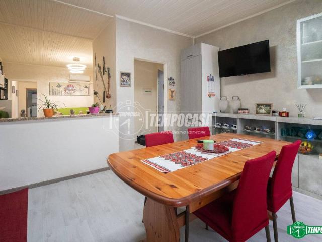 Appartamento in vendita a Ponte, Triuggio