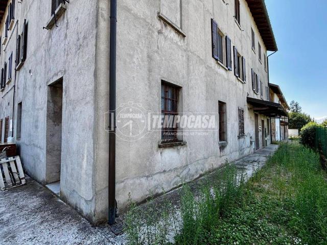 Appartamento in vendita a Triuggio, Lombardia
