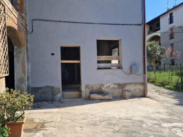 Appartamento in vendita a Triuggio, Lombardia