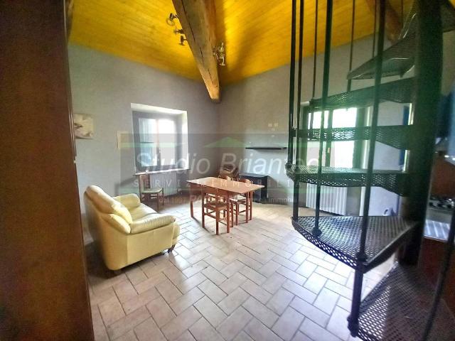 Appartamento in vendita a Rancate, Triuggio