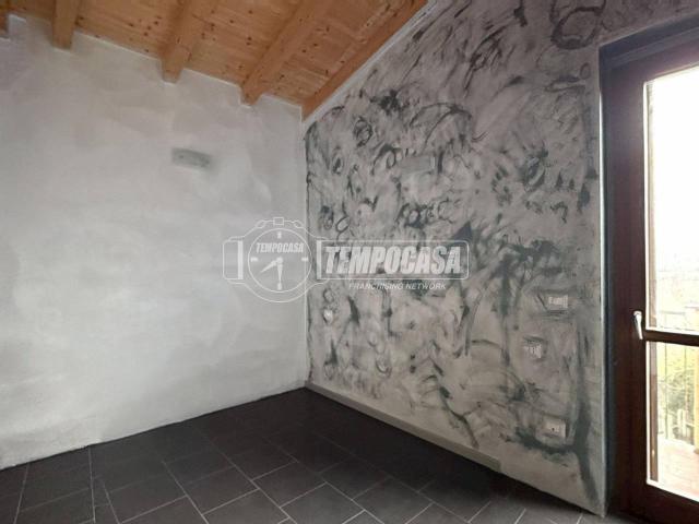 Appartamento in vendita a Tromello, Lombardia