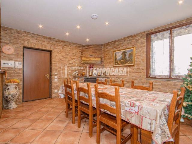 Appartamento in vendita a Tromello, Pavia