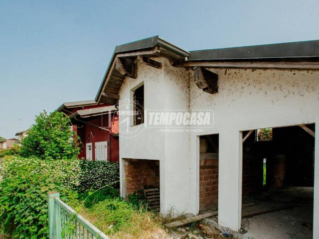 Villa Schiera in vendita a Tromello, Lombardia