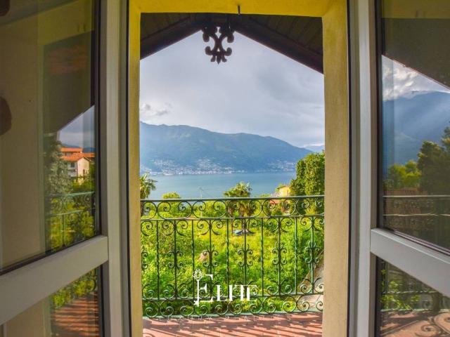 Appartamento in vendita a Comunità Montana Valli del Verbano, Tronzano Lago Maggiore