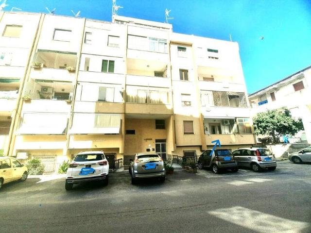 Appartamento in vendita a Calabria, Vibo Valentia