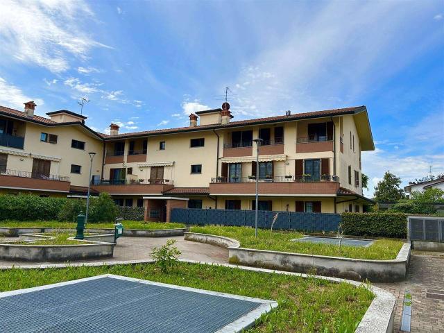 Appartamento in vendita a Truccazzano, Lombardia